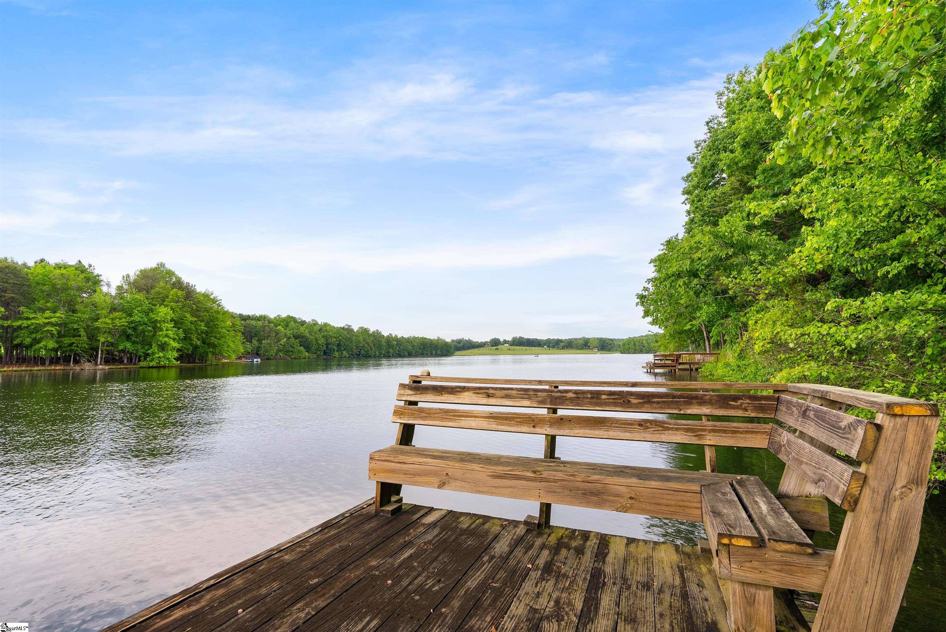 Taylors, SC 29687,201 King Eider Way