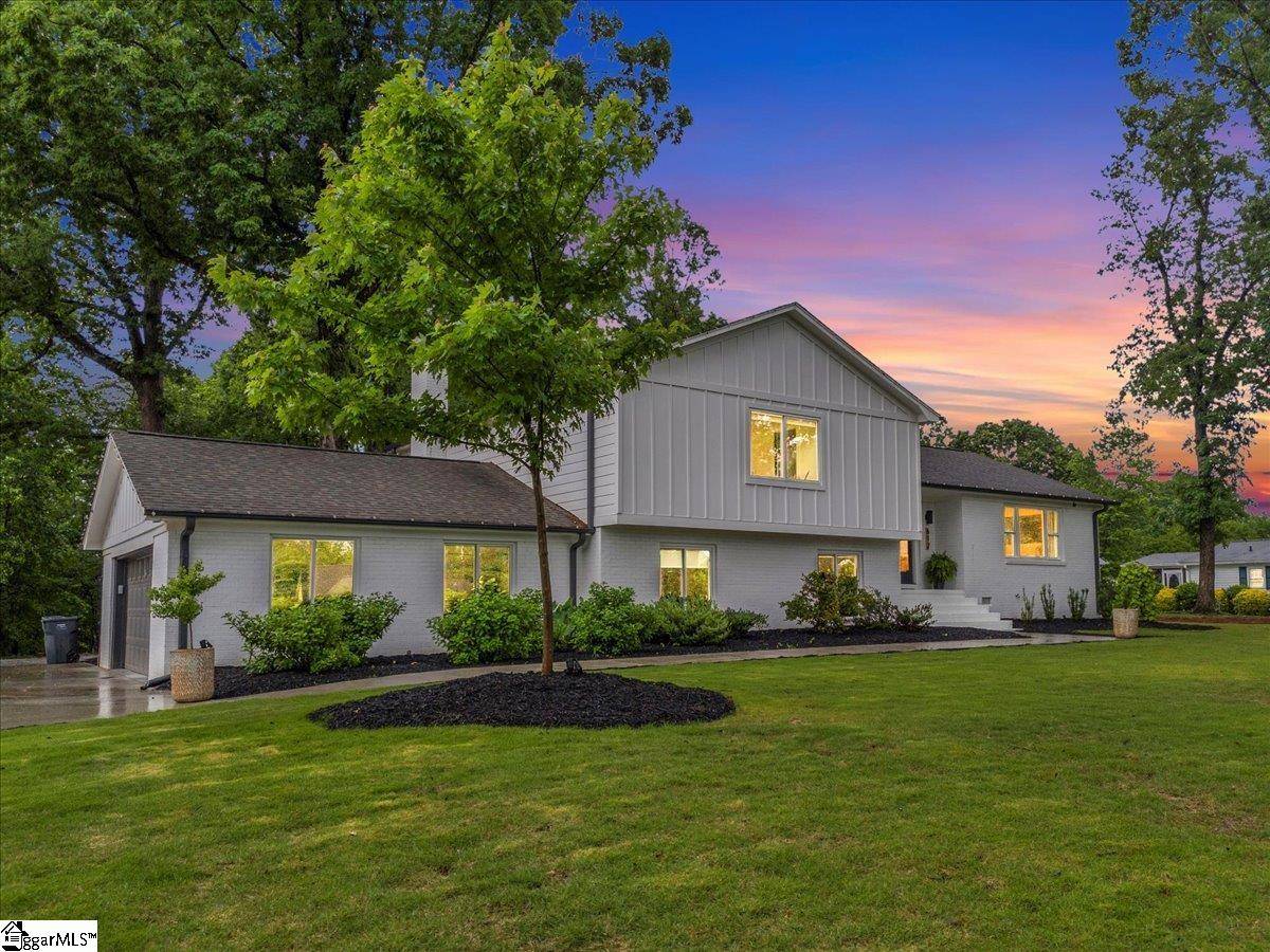 Greenville, SC 29609,612 Mountain Creek Road