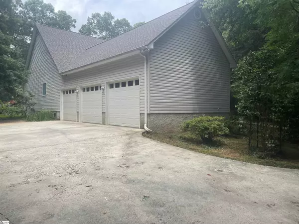 Pendleton, SC 29670,1298 Moorehead Place