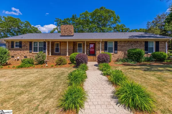 2 Meredith Lane, Greenville, SC 29607