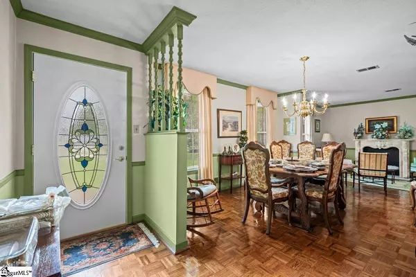 Spartanburg, SC 29301,110 Woodbine Terrace
