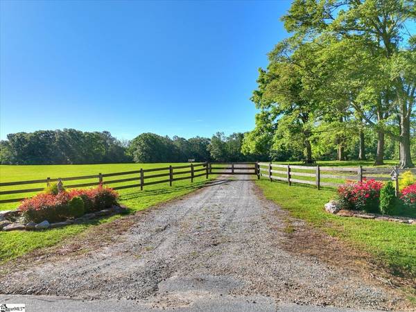 Laurens, SC 29360,833 Duncan Creek Church Road