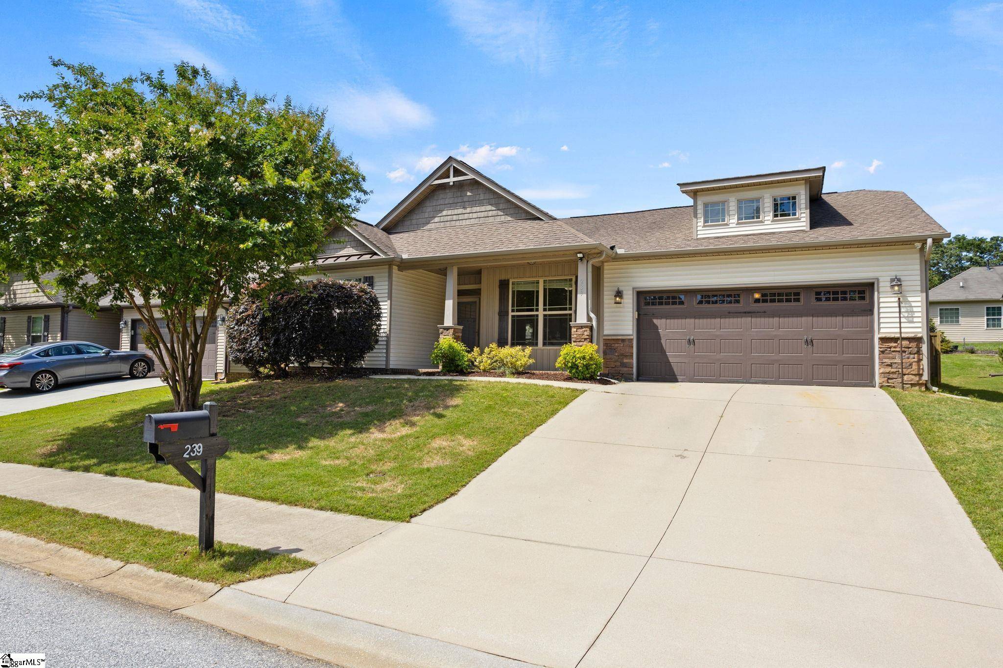 Simpsonville, SC 29681,239 Applehill Way