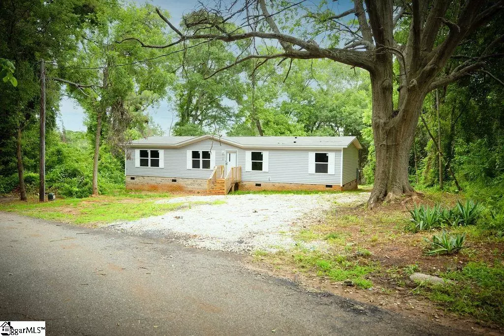 Anderson, SC 29626,120 Squirrel Drive