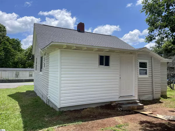 Pelzer, SC 29669,10 Finley Street