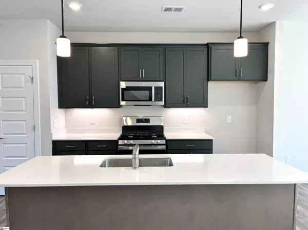 Greenville, SC 29607,7 Pikewood Lane