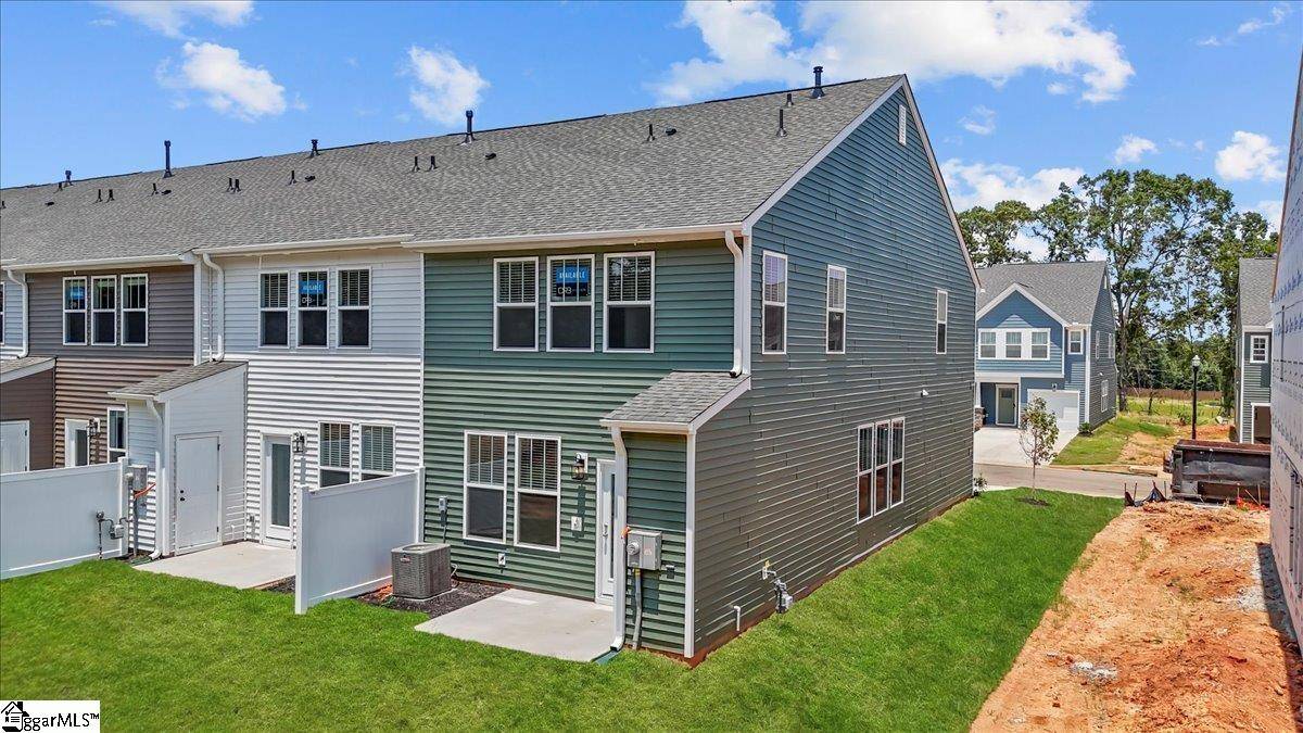 Spartanburg, SC 29307,533 W Norvell Court