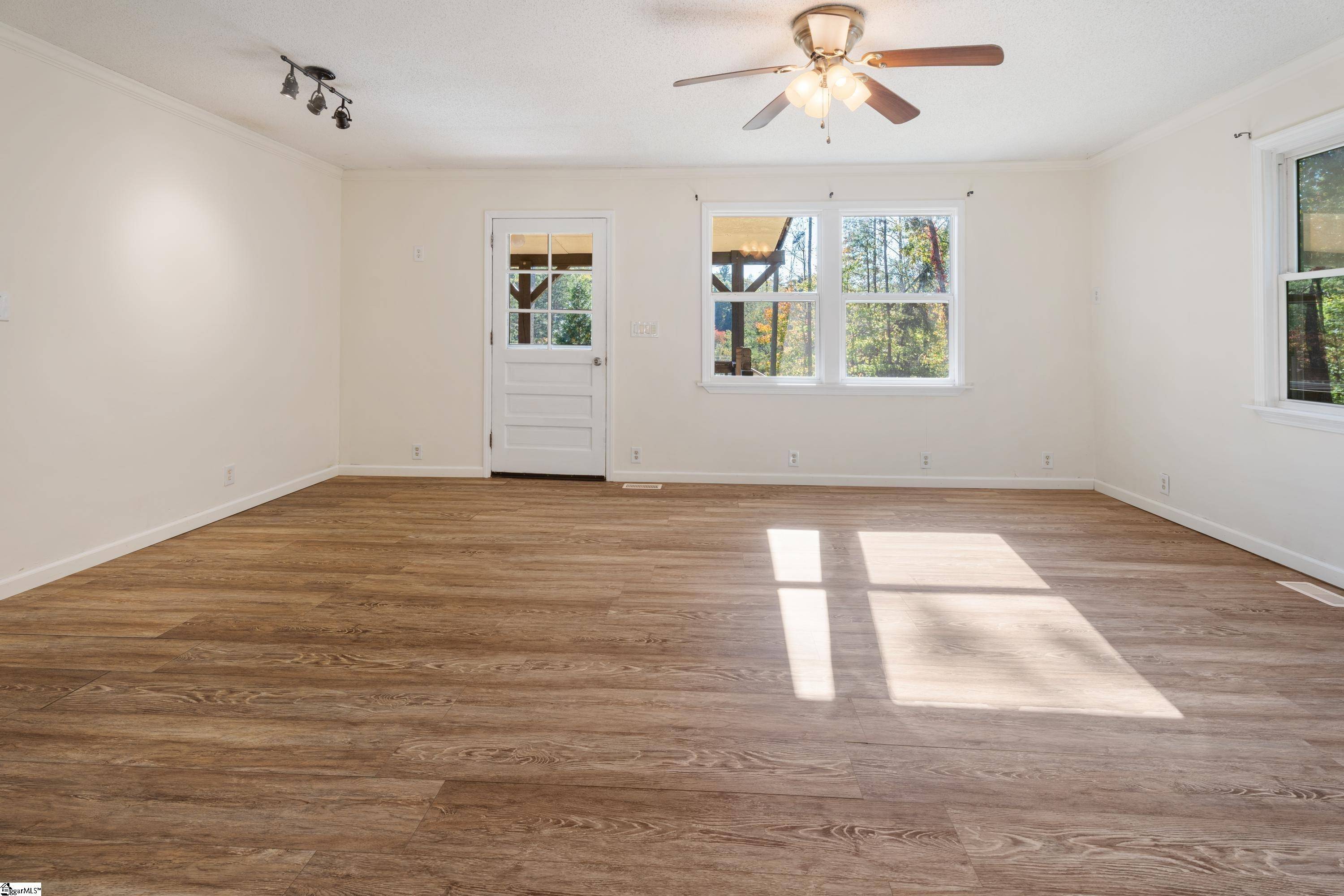 Pickens, SC 29671,625 Little Crowe Creek Road