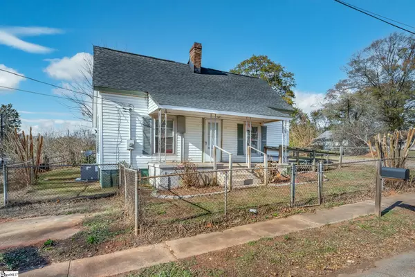 Spartanburg, SC 29301,15 Smythe Street