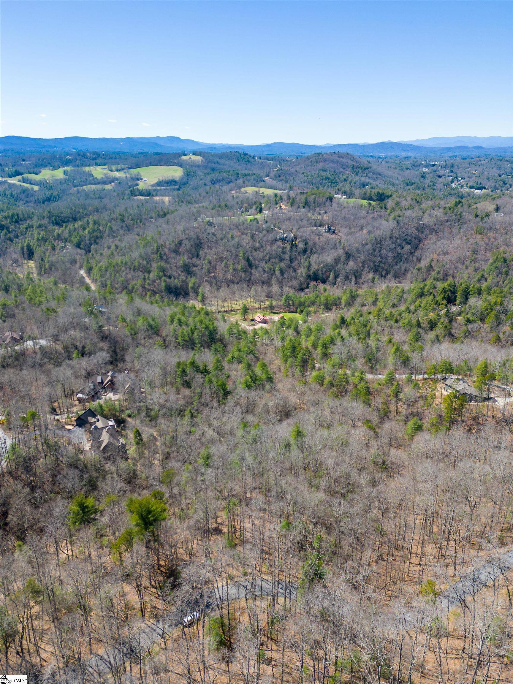 Hendersonville, NC 28792-6484,132 Overlook Park Drive
