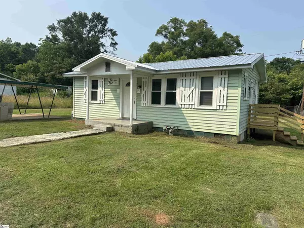 Laurens, SC 29360,71 2nd Street