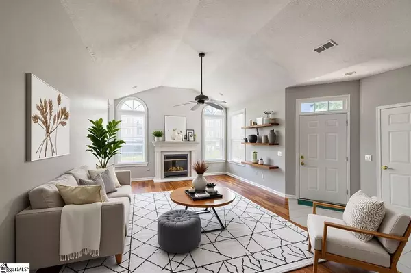 Simpsonville, SC 29681,122 Fudora Circle