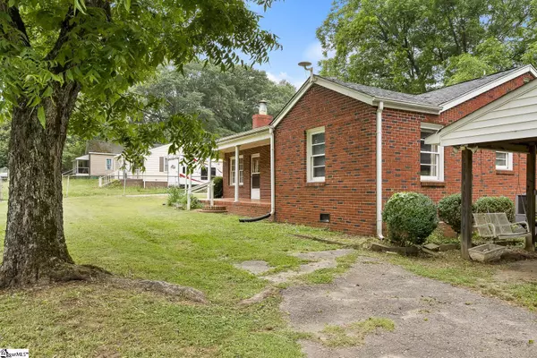 Williamston, SC 29697,218 Mauldin Street