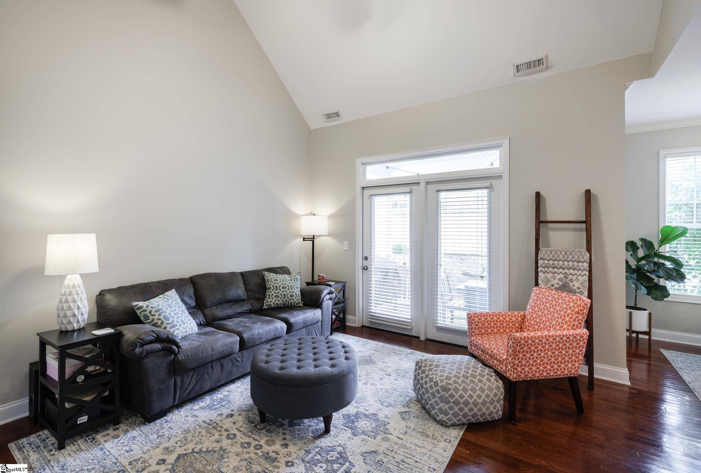 Greenville, SC 29609,19 Edge Court