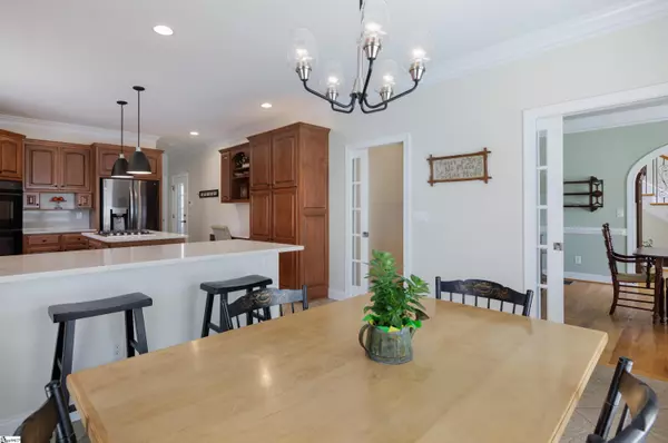 Greenville, SC 29609,7 Collina Court