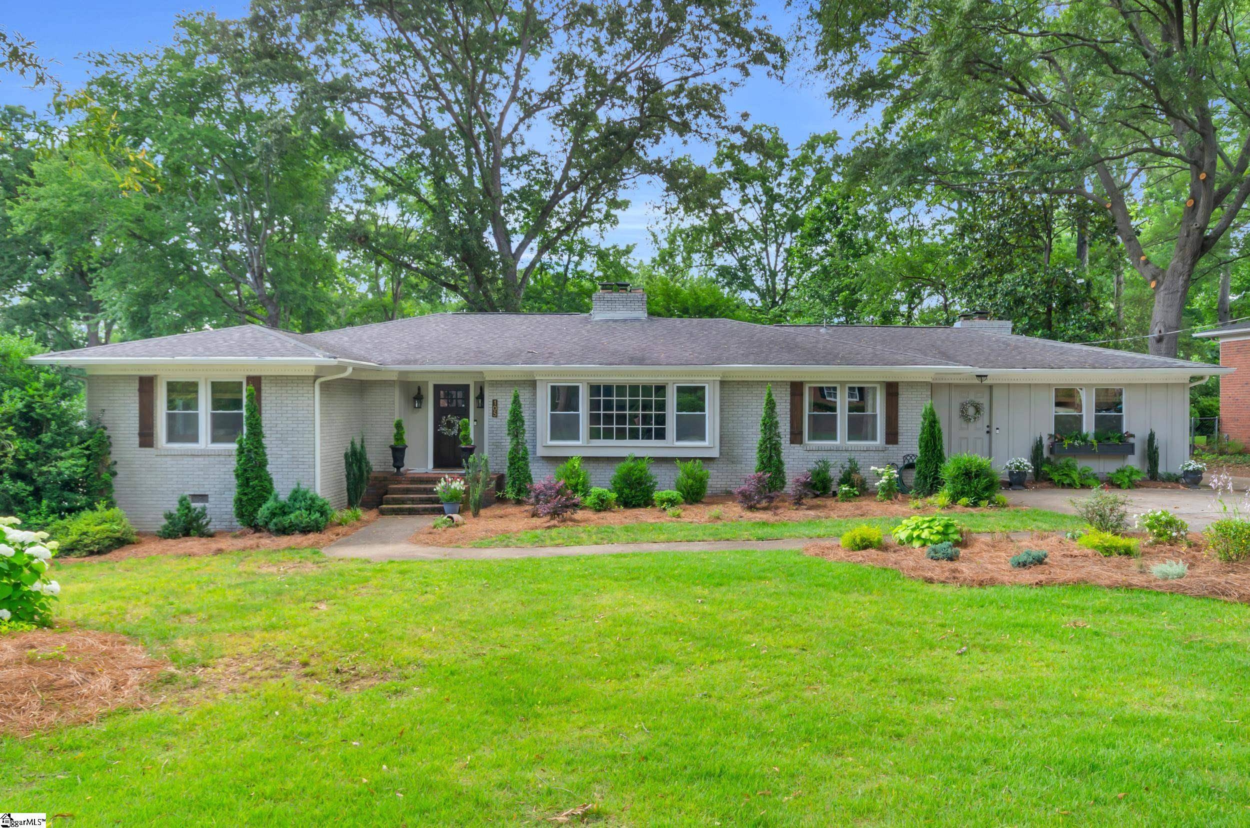 105 Rollingreen Road, Greenville, SC 29615