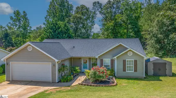 10 Sunset Mountain Court, Travelers Rest, SC 29690