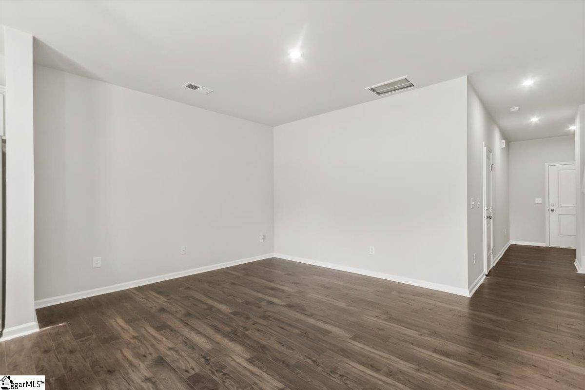Greer, SC 29651,116 Randwick Lane