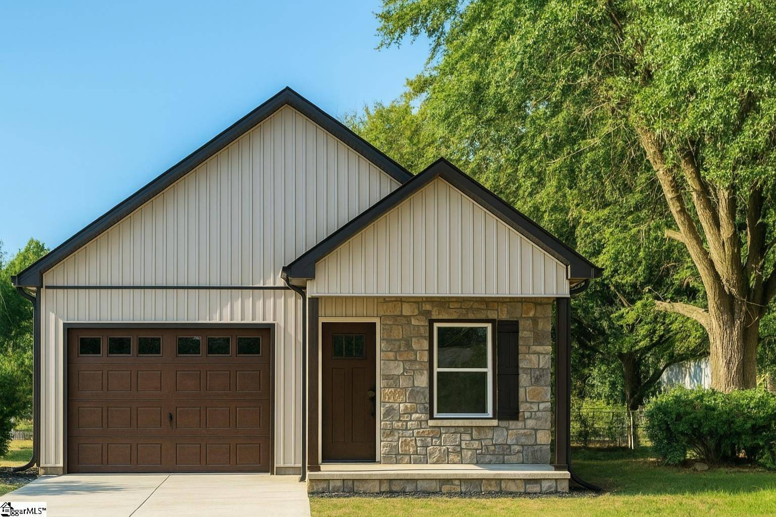 130 Simmons Road, Woodruff, SC 29388