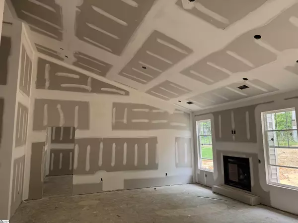 Woodruff, SC 29388,717 Old Magnolia Lane