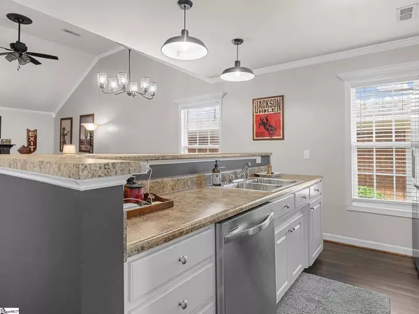 Moore, SC 29369,423 Rexford Drive