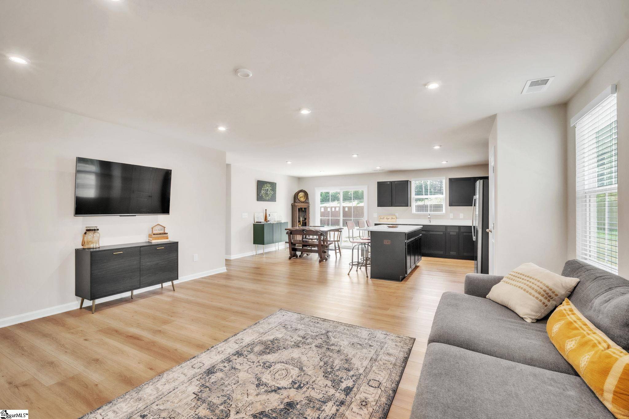 Greenville, SC 29605,920 Throckmorton Court