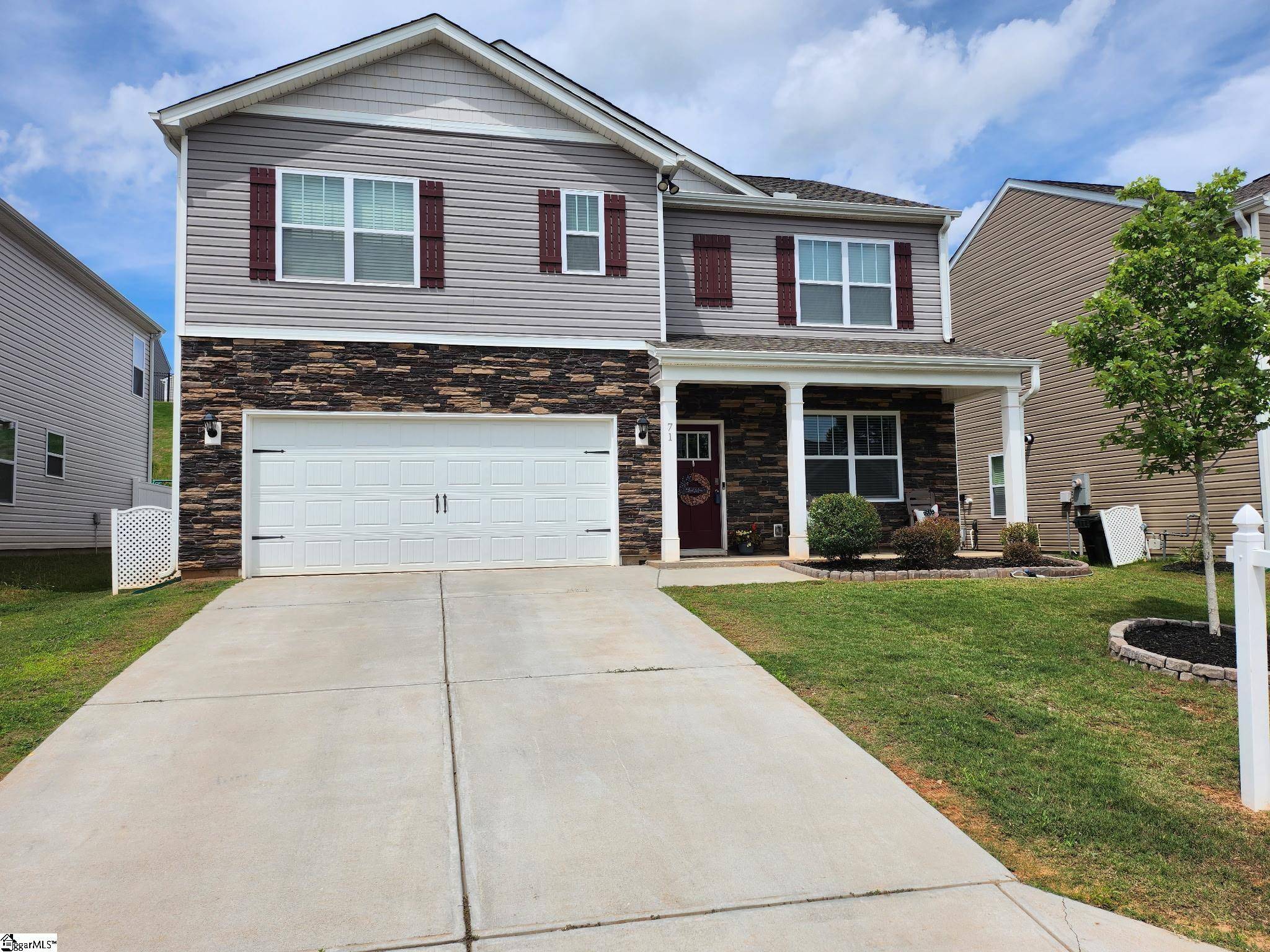 71 Oak Edge Lane, Greer, SC 29651