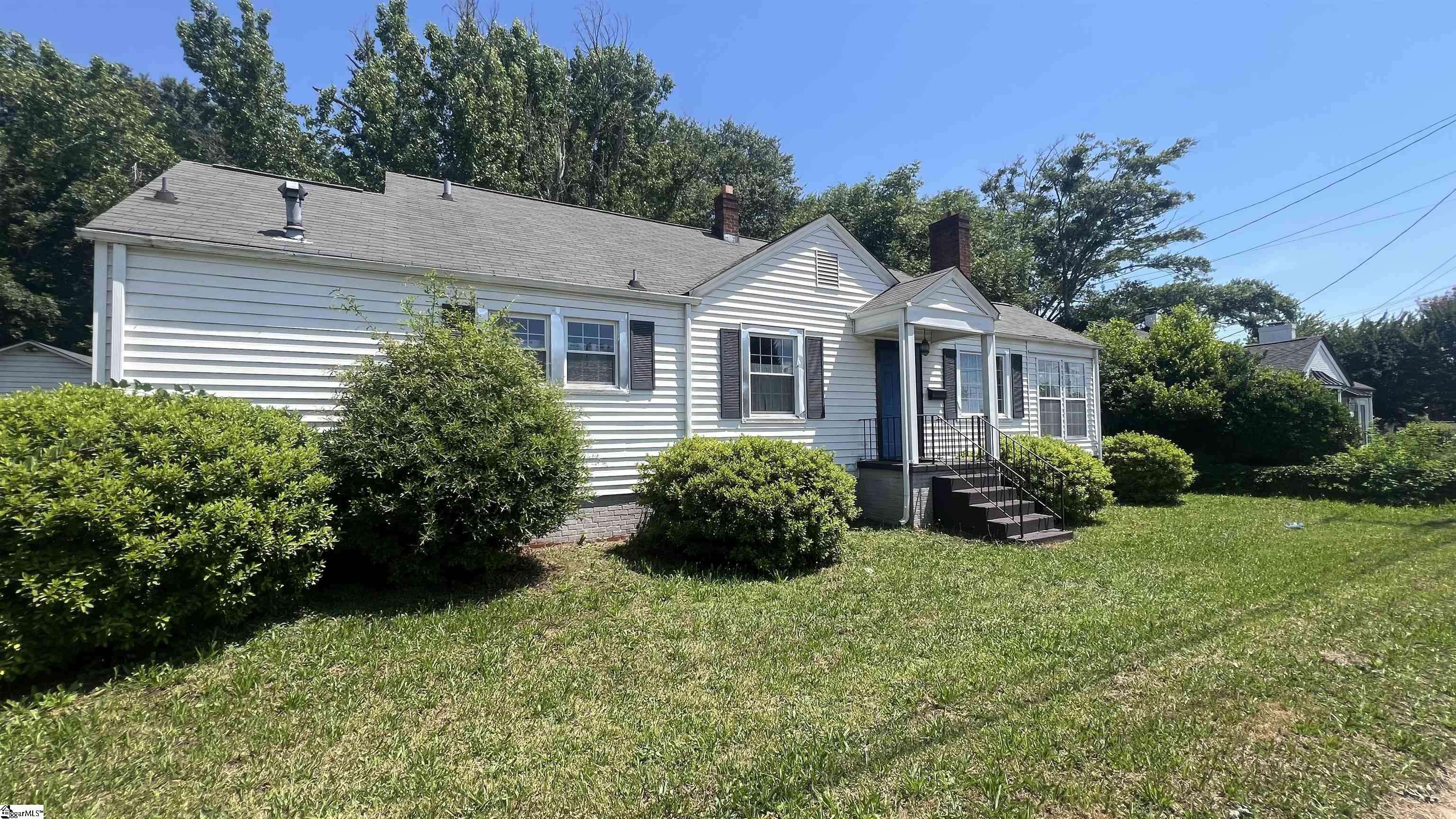 Greenville, SC 29609,411 E Blue Ridge Drive