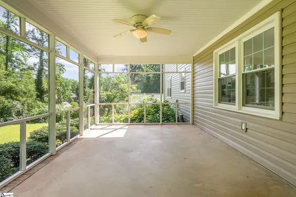 Simpsonville, SC 29681,113 Robinwood Drive
