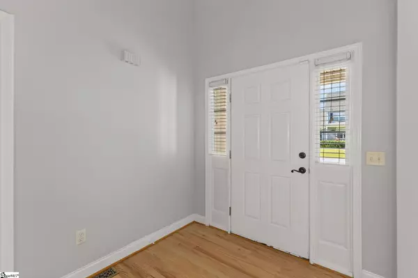 Simpsonville, SC 29681,10 Parkcrest Court