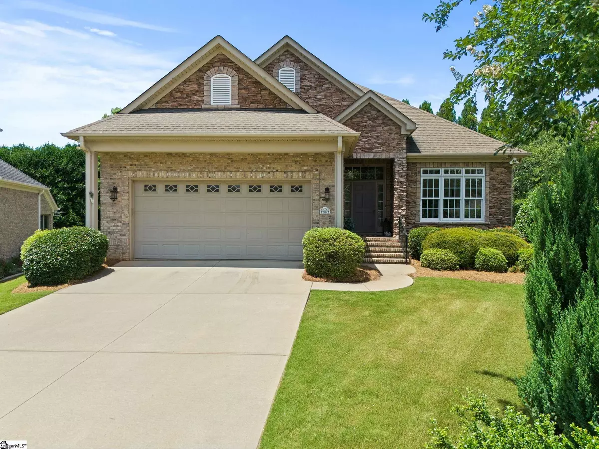 Greenville, SC 29617,207 Hunters Court