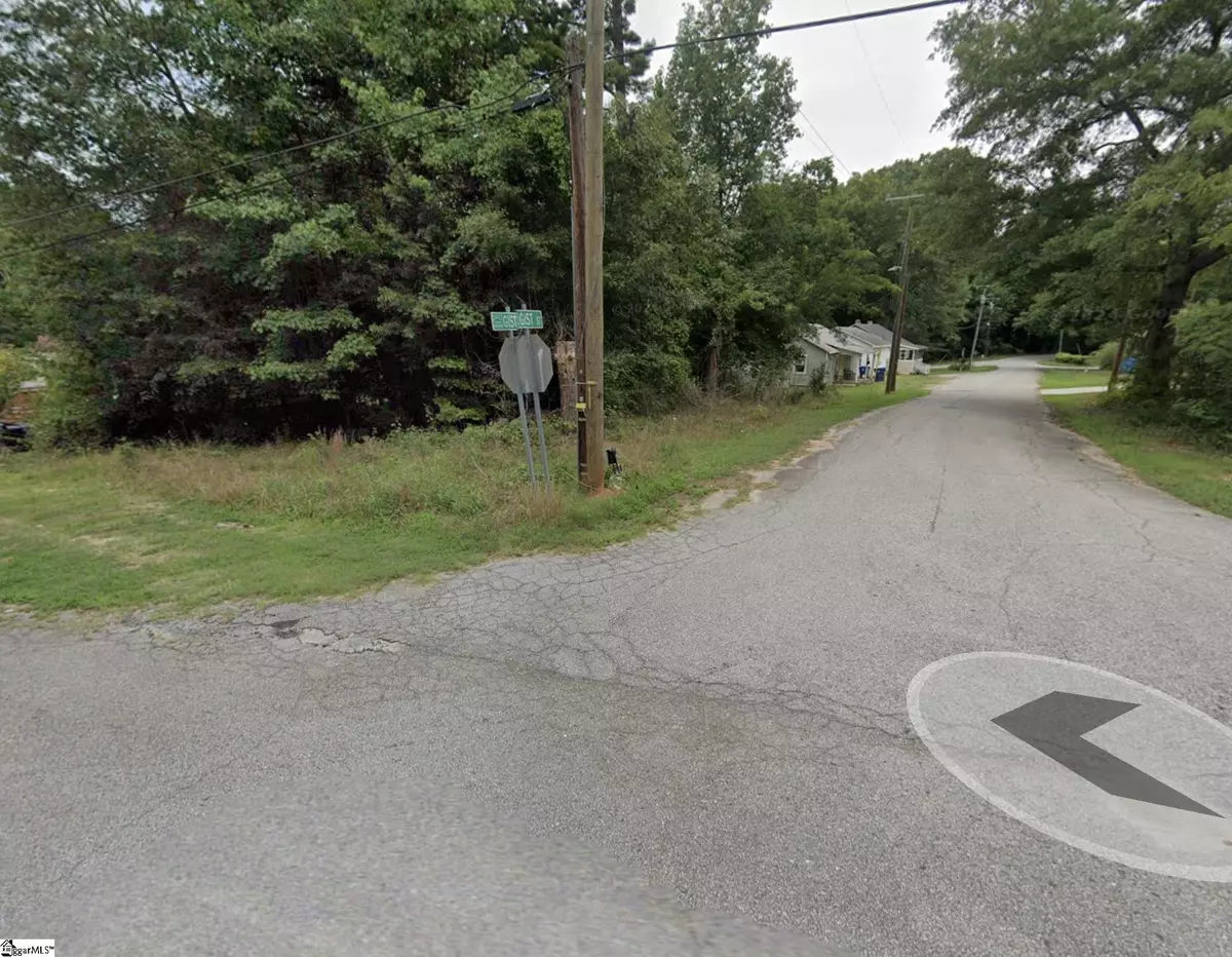 Woodruff, SC 29388,0 Gist Street