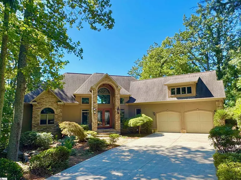 114 High Rock Ridge Drive, Landrum, SC 29356