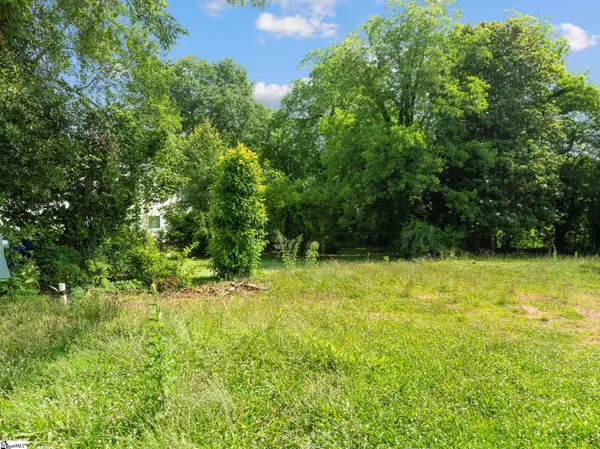 Greenville, SC 29605,15 Chicora Avenue