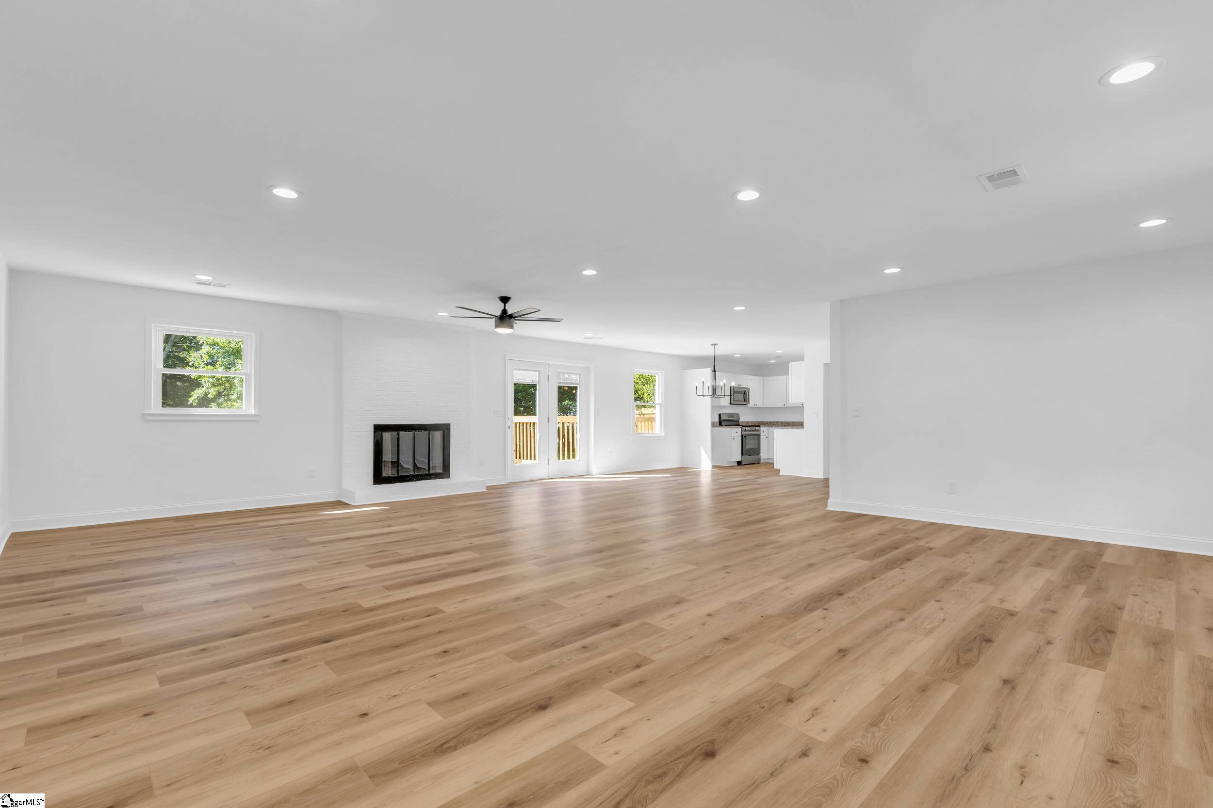 Greenville, SC 29615,2 Melbourne Lane