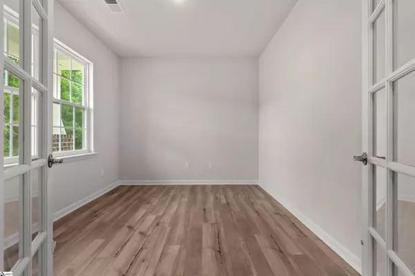 Central, SC 29630,176 Somerset Lane