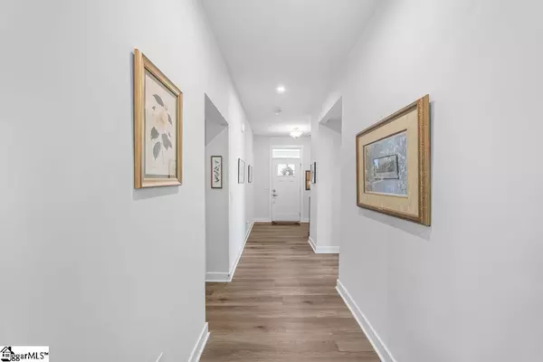 Greenville, SC 29607,18 Yakama Way