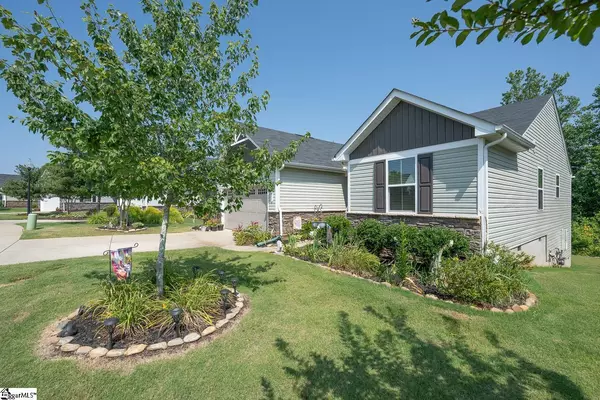 Greenville, SC 29617,415 Edgehill Court