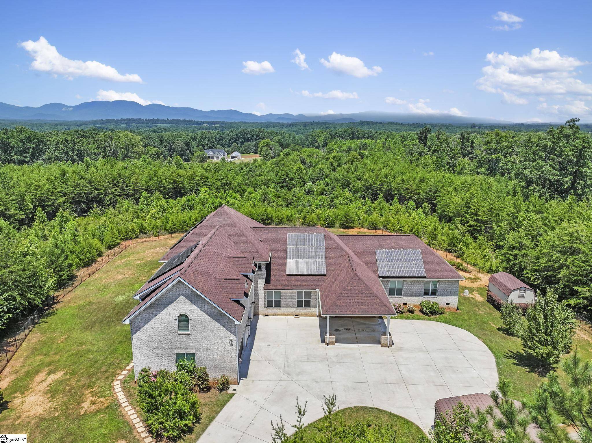 6735 Highway 357, Campobello, SC 29322