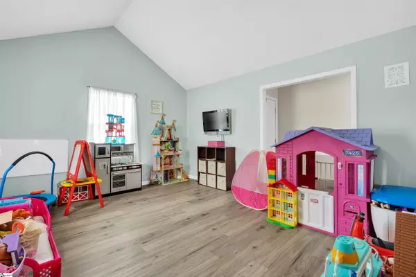 Roebuck, SC 29376,140 Eastbrook Terrace
