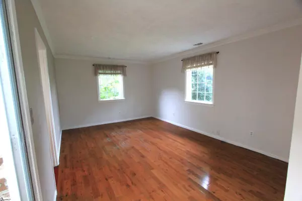 Mauldin, SC 29662,106 Quaker Court