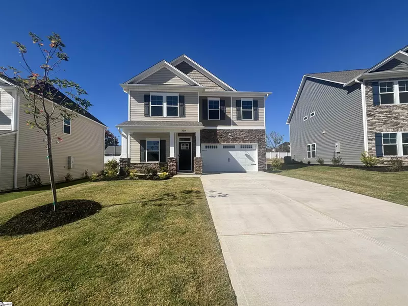 2014 Halton Oaks Drive, Spartanburg, SC 29303