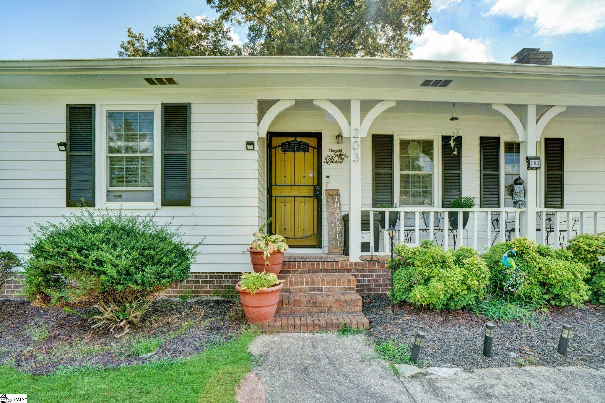 Easley, SC 29642,203 EVERGREEN Street