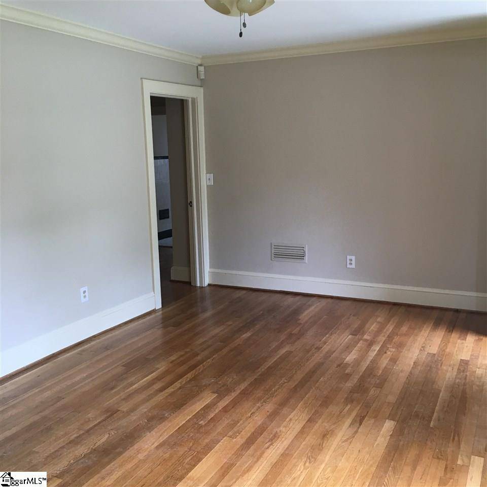 Greenville, SC 29605,11 Ben Street