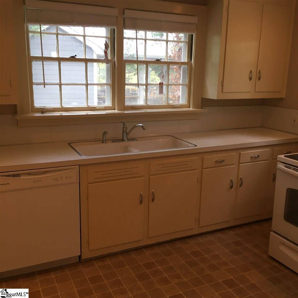 Greenville, SC 29605,11 Ben Street