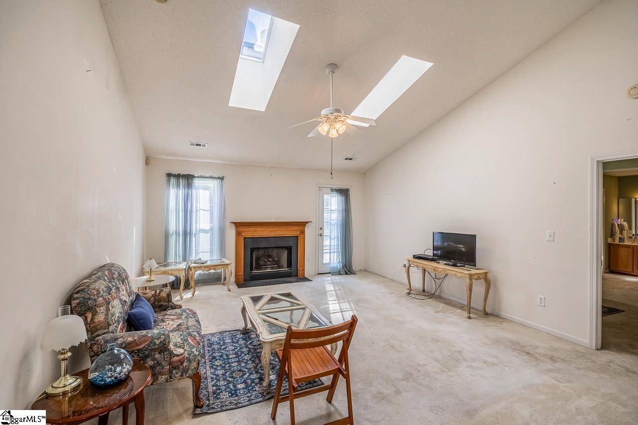 Simpsonville, SC 29680,3 Amador Court