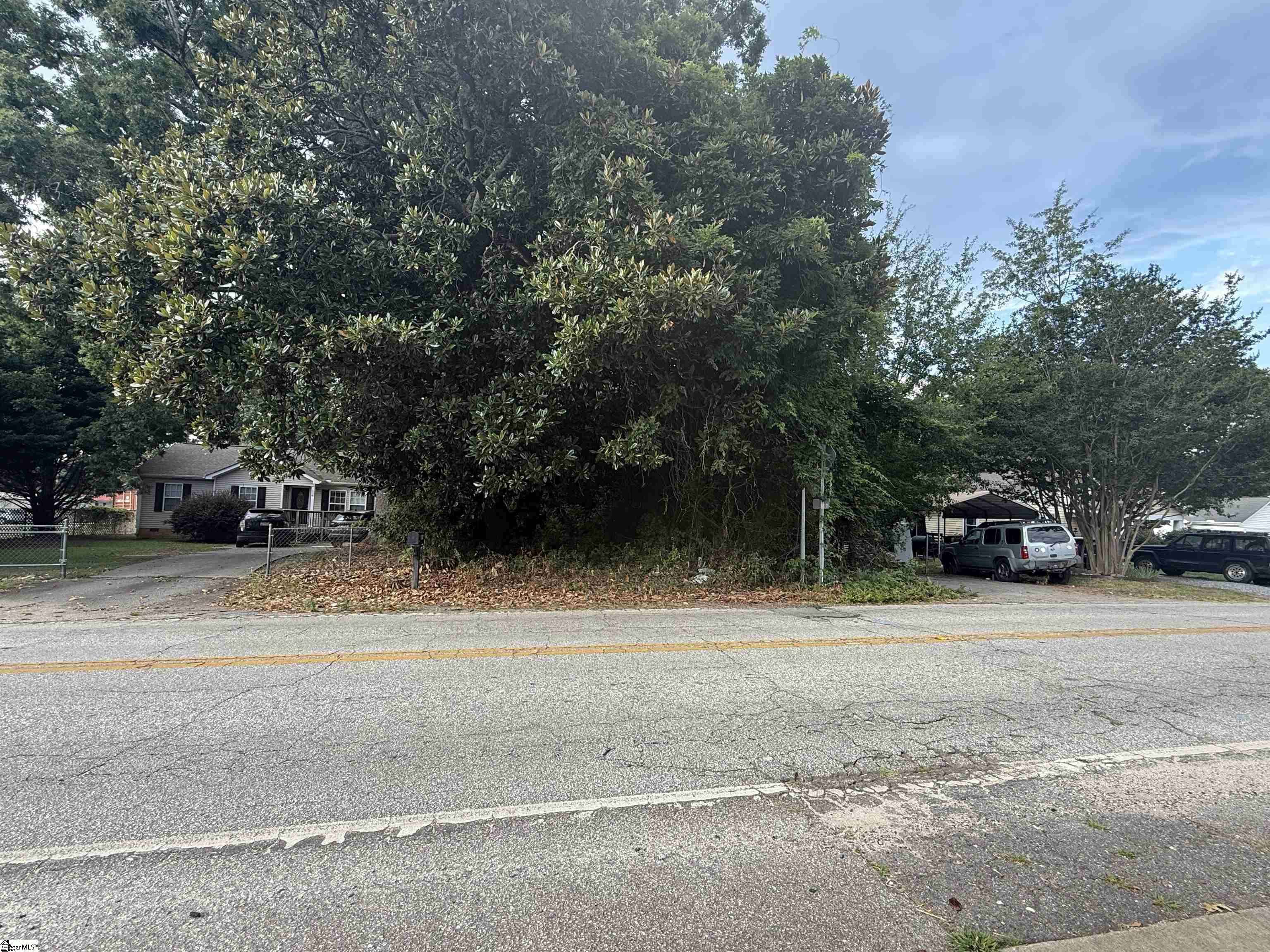 Anderson, SC 29624,114 W Roosevelt Drive