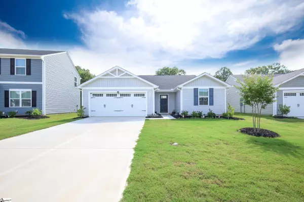 215 Highland Station Drive, Clinton, SC 29325