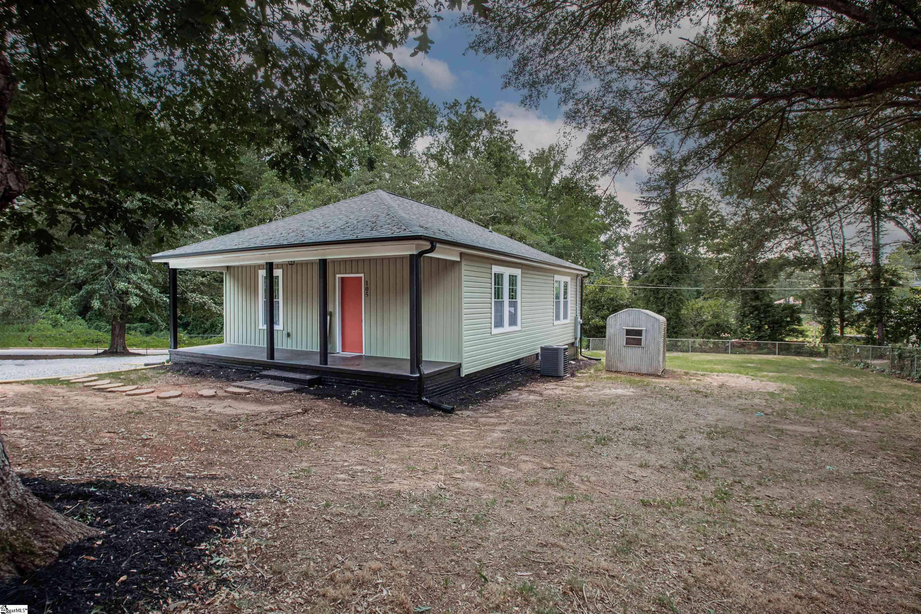 105 Ryan Street, Easley, SC 29640