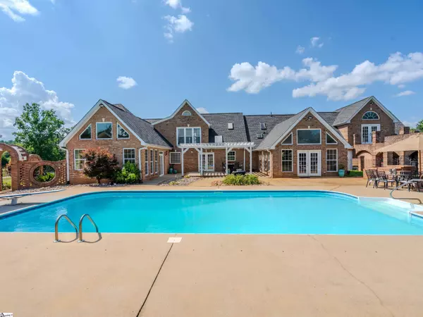 Honea Path, SC 29654,734 W Ridgeway Road